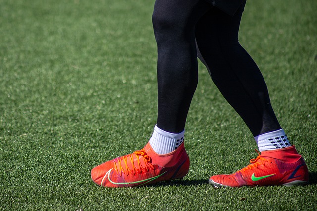 利时在防守 利时在防守